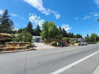 1234 NW Highland Ave, Grants Pass, OR 97526
