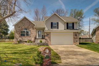 4798 S Twin Lakes Avenue, Springfield, MO 65810