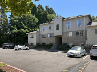 7915 SW Hall Blvd #1-7935B, Beaverton, OR 97008