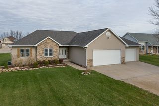 W6724 Charleen Ln, Greenville, WI 54942