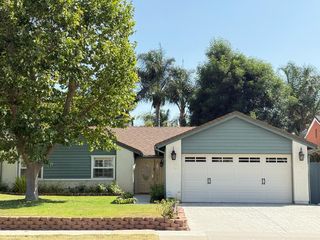 30556 Rainbow View Dr, Agoura Hills, CA 91301