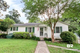 33 Lancaster Rd, Mobile, AL 36608