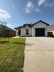 5127 Carambola Ln, Laredo, TX 78046