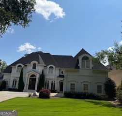 2212 Ascott Valley Trce, Johns Creek, GA 30097