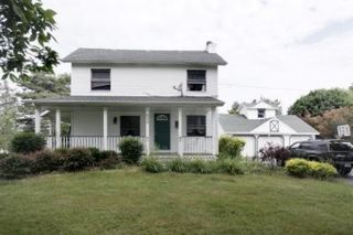 905 Carver Rd, Battle Creek, MI 49015