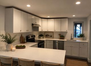 33 Walnut Knls #A, Canton, MA 02021