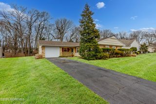 120 Andover Lane, Aberdeen, NJ 07747