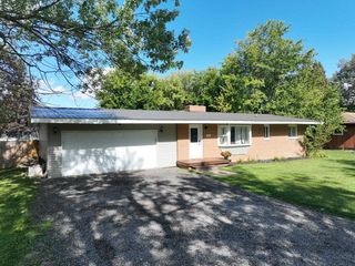 4485 E  Court St, Burton, MI 48509