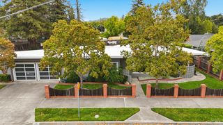 2490 Main Street, Napa, CA 94558
