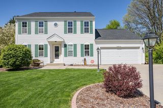 W242N7397 Old Oak DRIVE, Sussex, WI 53089