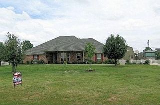 511 N  Hardeman Cir, Justin, TX 76247