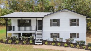 8300 Crossbow Ct, Ooltewah, TN 37363