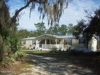 111 PARSLEY Lane, Hawthorne, FL 32640