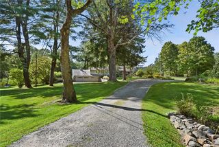 106 Old Stone Hill Rd, Pound Ridge, NY 10576