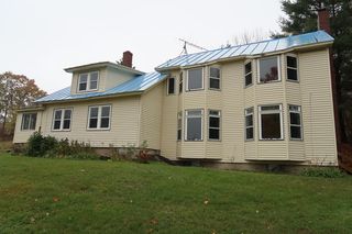 real estate for sale in avon maine