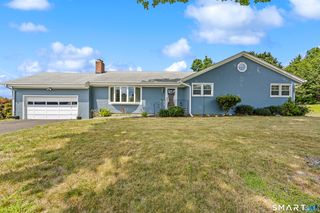 124 Elliott Road, Trumbull, CT 06611
