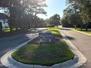 4 Governor Blake Drive, Ladys Island, SC 29907