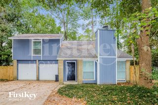3127 Village Woods Dr, Kingwood, TX 77339