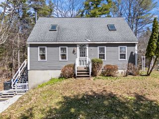 18 Clyde Road, York, ME 03909