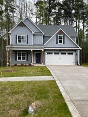 816 Dupont Lane, Carthage, NC 28327