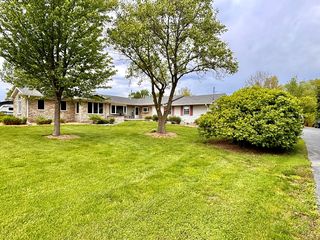277 E  500 N, Valparaiso, IN 46383