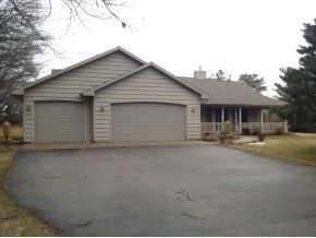 E8770 E  Oakwood Pass, New London, WI 54961