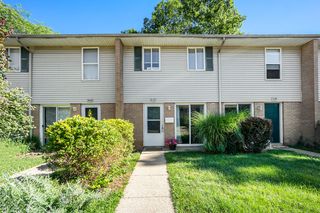 3512 Kenbrooke Ct, Kalamazoo, MI 49006