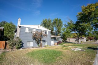 855 West St S, Vale, OR 97918