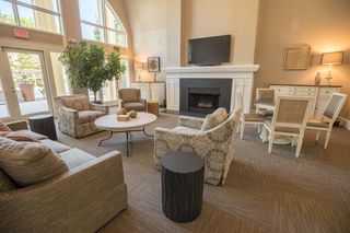 100 Crescent Arbors Ln #1015, Cary, NC 27518