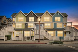 143 Chestnut St #I102, Santa Cruz, CA 95060