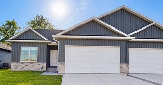 1707 Ambleside Dr, Springfield, IL 62711