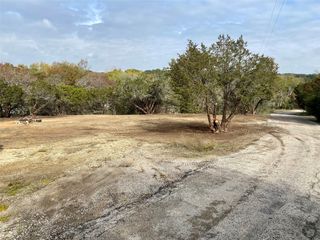 1010 Hopi Ct, Granbury, TX 76048