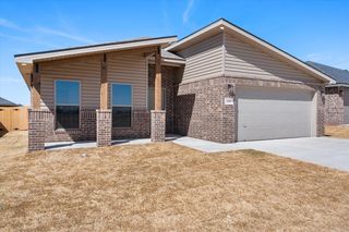 12006 Iola Dr, Lubbock, TX 79424