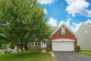 2577 Ridgeway Ave, Lancaster, OH 43130