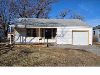 607 S  Brookside St, Wichita, KS 67218