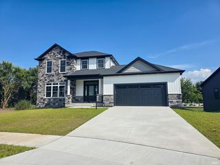 4056 Rosemont Pl, Mishawaka, IN 46544