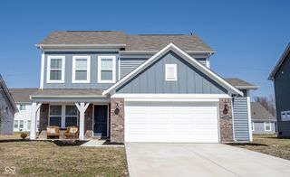 5462 Wood Spring Ln, McCordsville, IN 46055