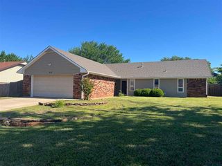 212 E  Audene Dr, Stillwater, OK 74075