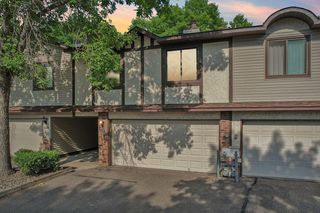 8840 N  Maplebrook Ct, Brooklyn Park, MN 55445