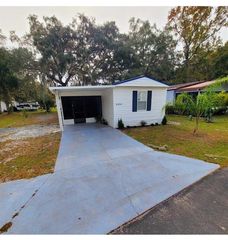 10434 Watts Ave, Leesburg, FL 34788
