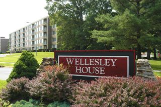 2301 Pentland Dr #8d032d808, Parkville, MD 21234