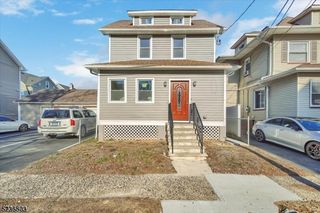173 Floyd St, Belleville, NJ 07109