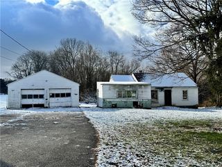 4319 Shakertown Rd, Dayton, OH 45430