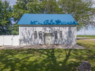 17964 N  1750 East Rd, Pontiac, IL 61764