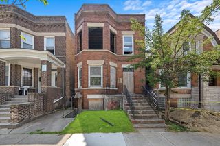 6814 S  Champlain Ave, Chicago, IL 60637