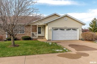 2513 W  63rd St, Davenport, IA 52806