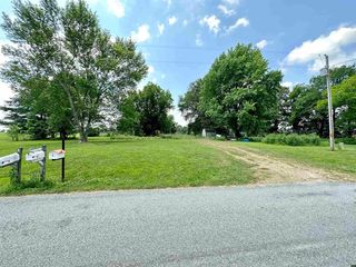 11684 New Home Rd, Martin, TN 38237