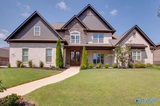 126 Pine Willow Cir, Madison, AL 35758