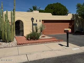 7127 E  Calle Arturo, Tucson, AZ 85710