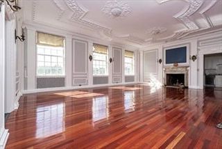 16 Balmoral St, Andover, MA 01810
